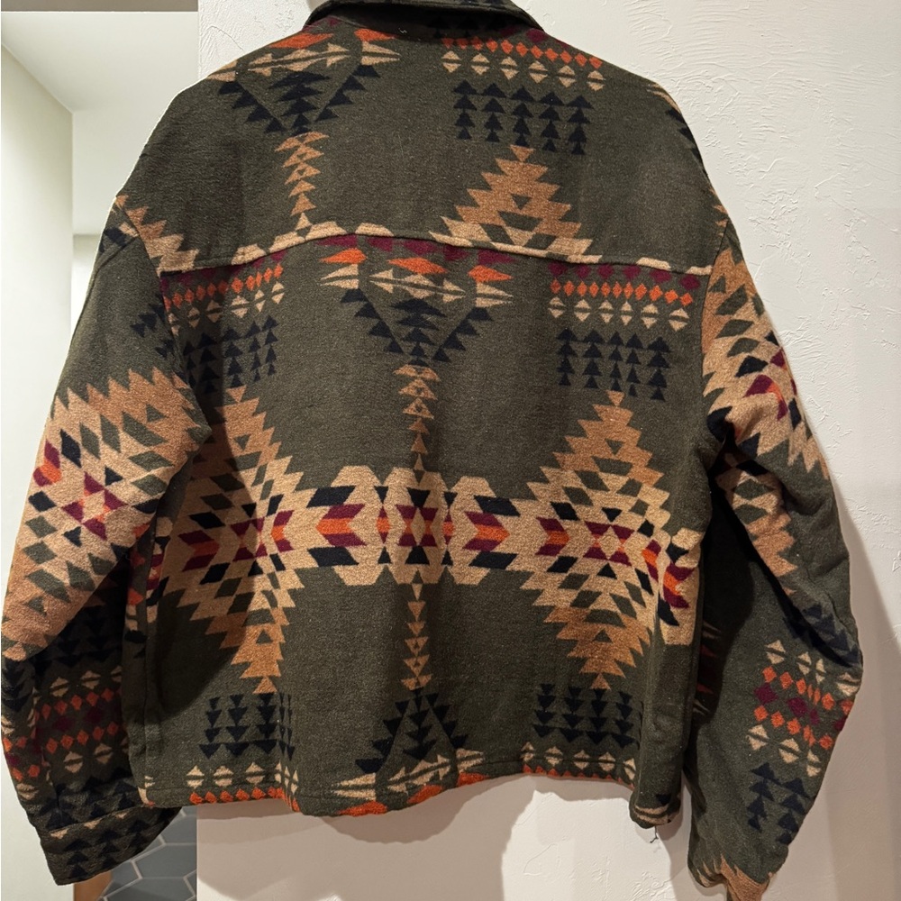 Western Patterned Jacket - Picture 4 of 4